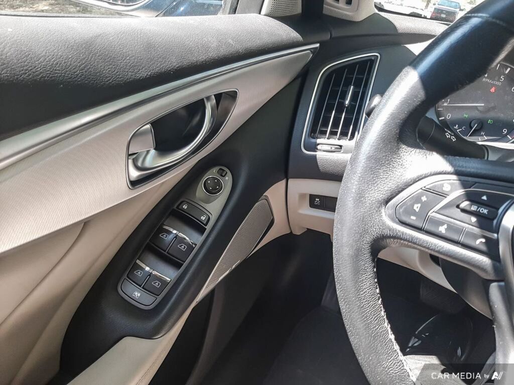 2021 INFINITI Q50 LUXE, Vancouver, Cash