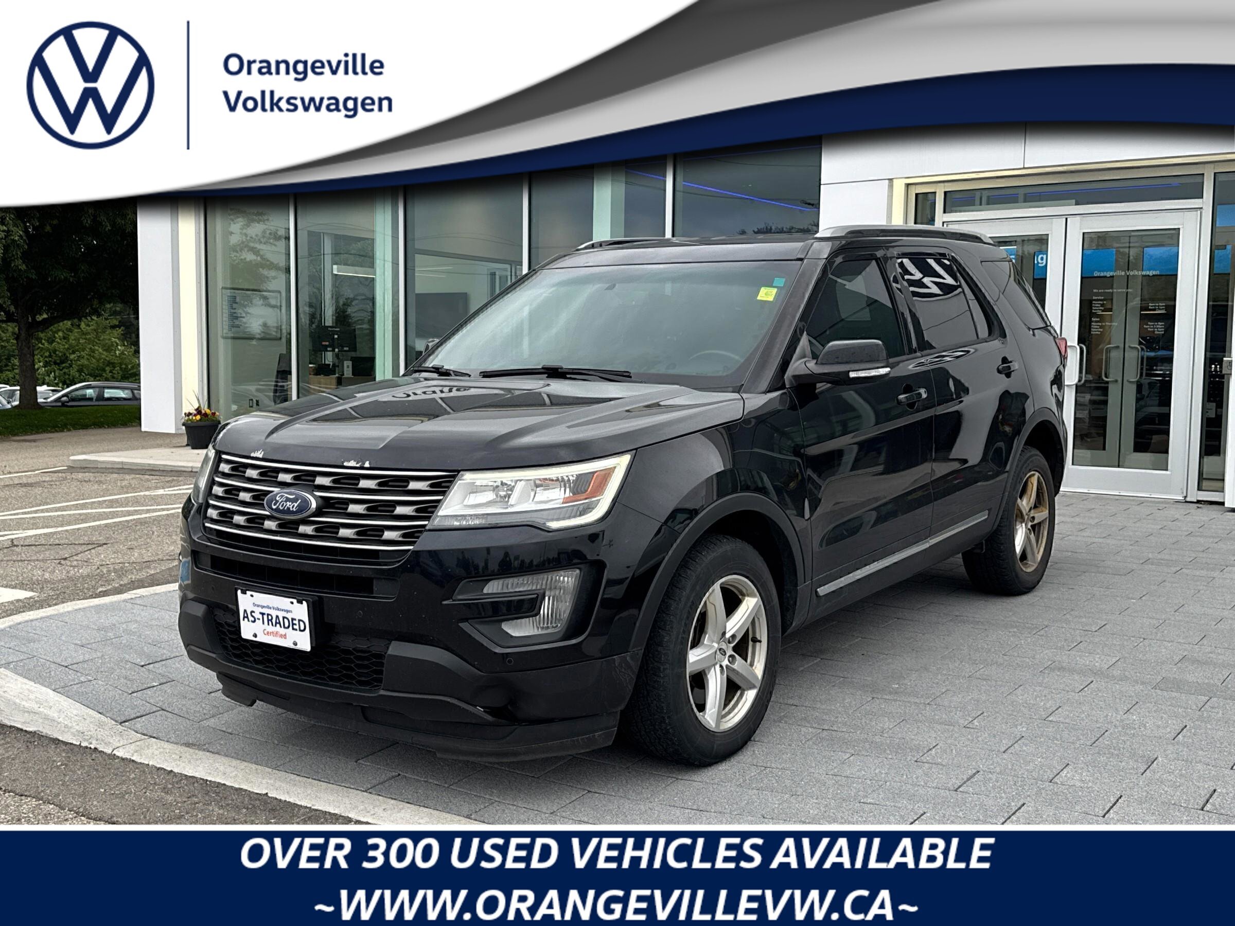 2017 Ford Explorer XLTAS-TRADED, ONE-OWNER, ACCIDENT-FREE, LEATHER, 2