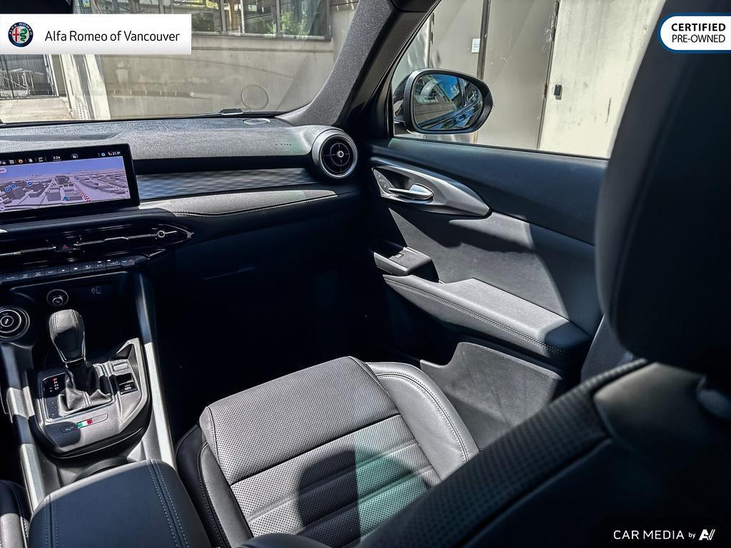 2023 Alfa Romeo Tonale Veloce AWD, Vancouver, Cash