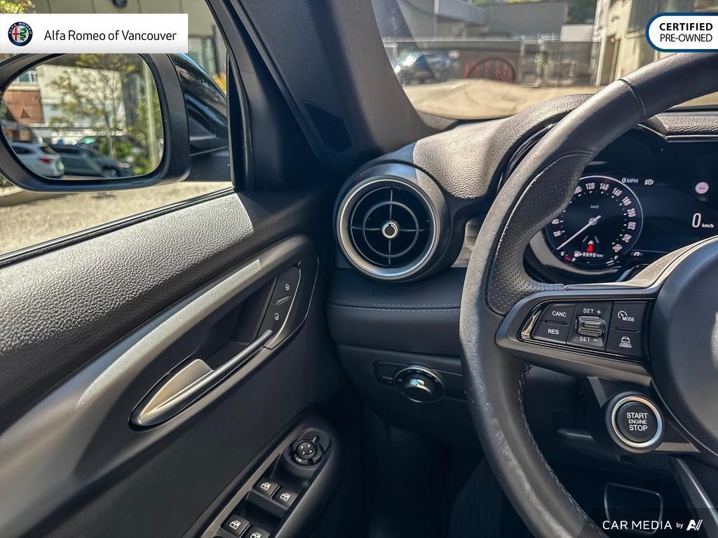 2023 Alfa Romeo Tonale Veloce AWD, Vancouver, Cash