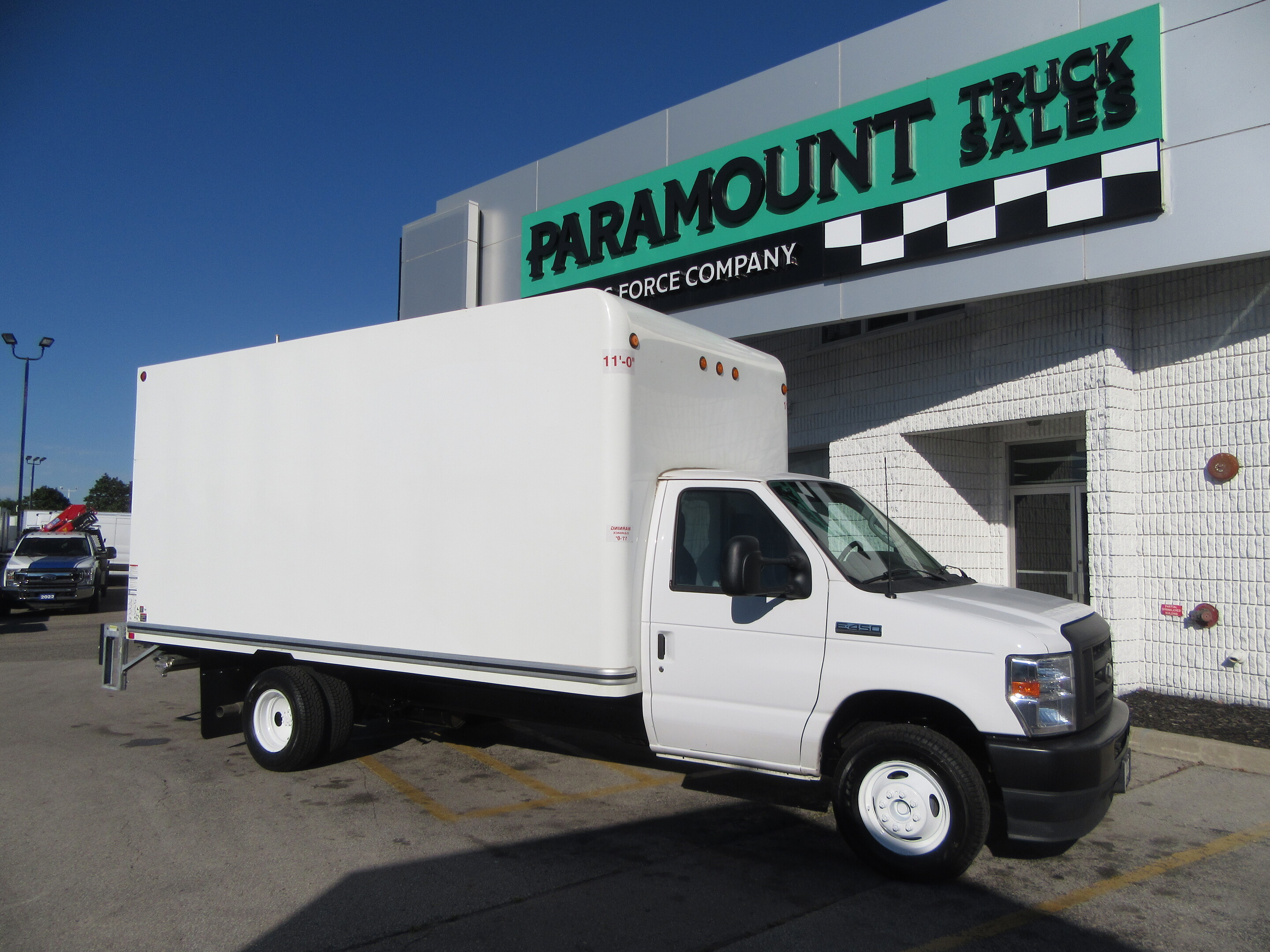2023 Ford E-450 CUBE VAN 16FT HIGH BOX & NEW POWER LIFTGATE