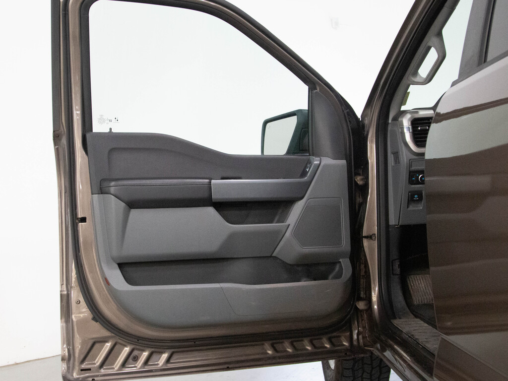 2022 Ford F-150 XLT, Toronto, Cash