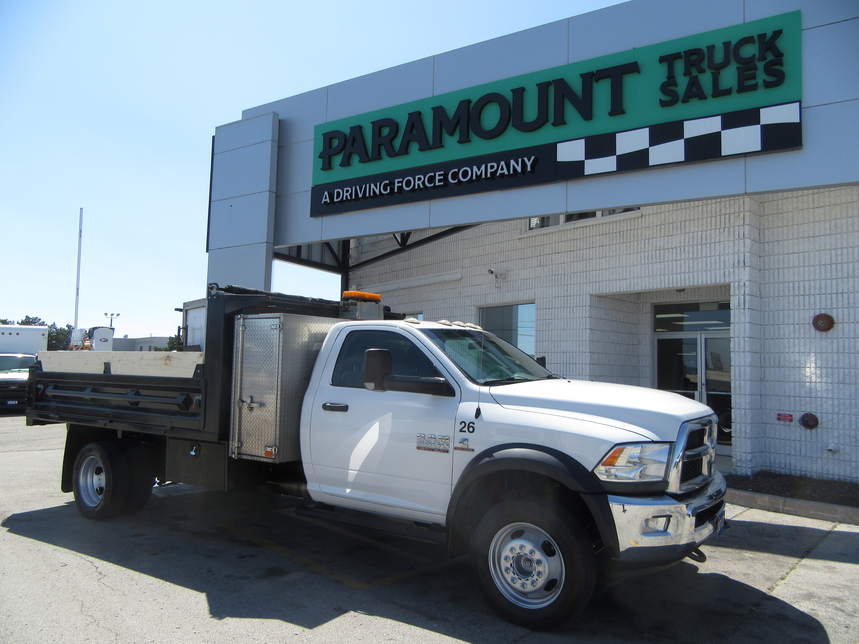 2017 Ram 5500 DIESEL 4X4 12FT DUMP BOX CROSS BOX TOOL BOX