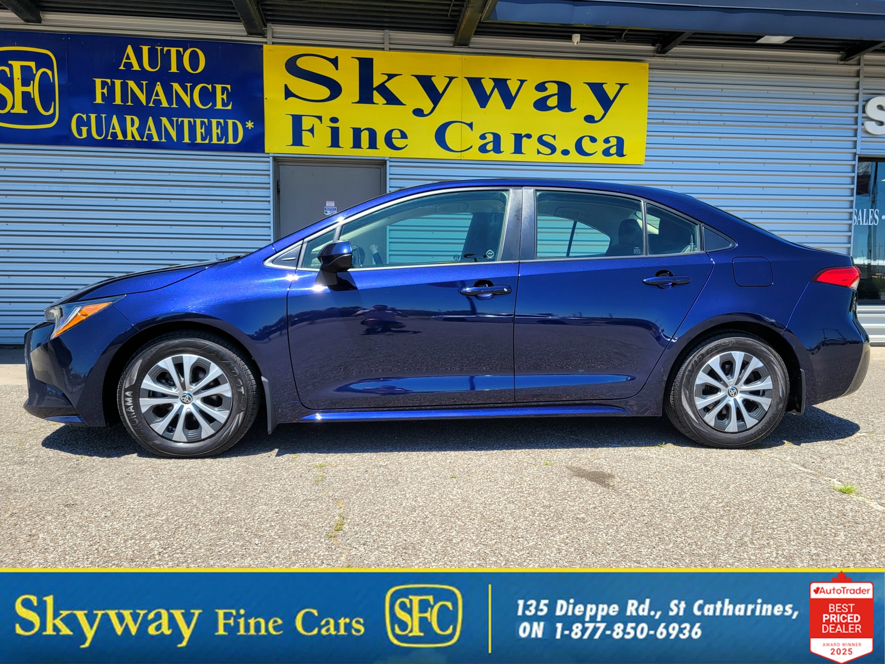 2022 Toyota Corolla Hybrid CVT w-Li Battery | CARPLAY | HEATED SEATS