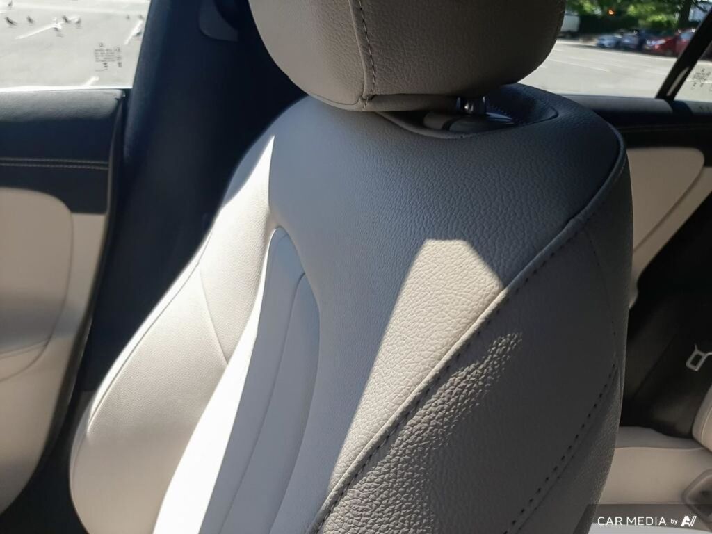 2025 Mercedes-Benz CLA 250 Coupe 4MATIC, Vancouver, Cash