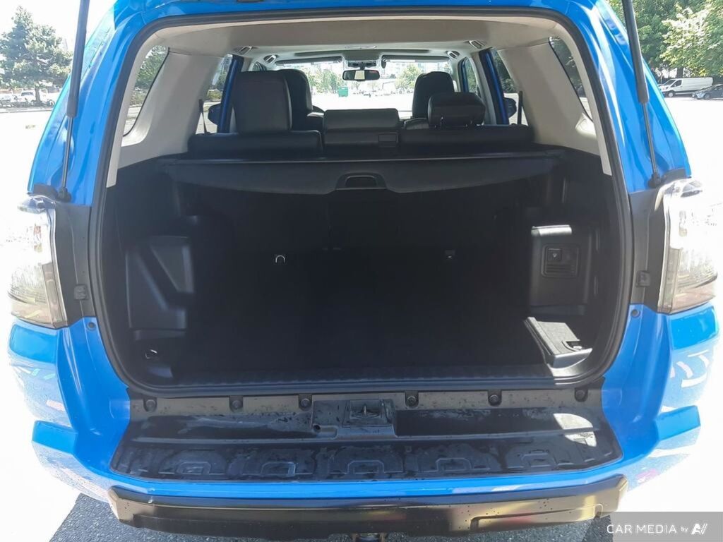 2019 Toyota 4Runner SR5, 温哥华, 全款车