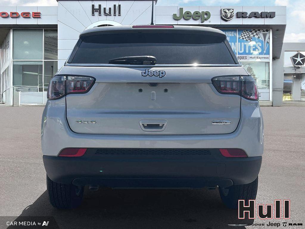 2025 Jeep Compass North, Toronto, Cash