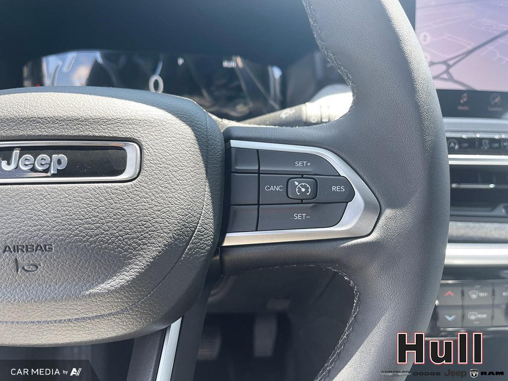 2025 Jeep Compass North, Toronto, Cash