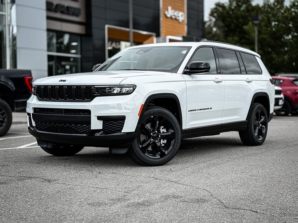 2025 Jeep Grand Cherokee L Laredo | ALTITUDE | TOW PKG | SUNROOF | ADAPTIVE C