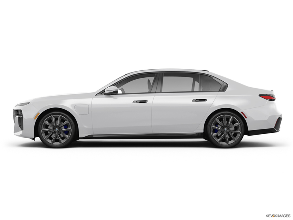 2025 BMW 750e xDrive, Vancouver, Cash