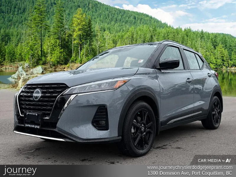 2023 Nissan Kicks SR
