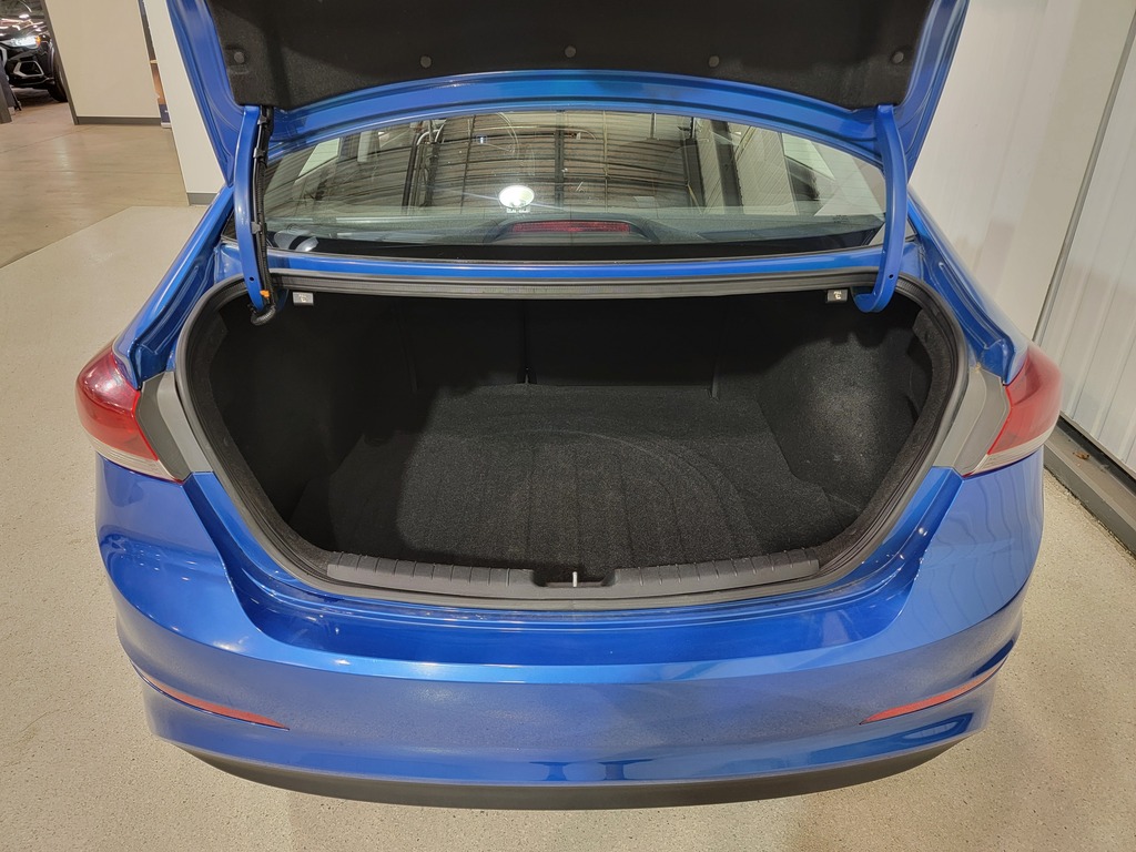 Hyundai Elantra 2018 Hyundai Elantra 2018