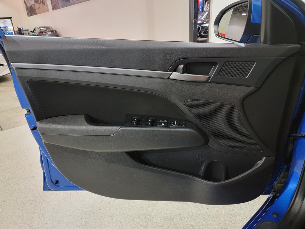 Hyundai Elantra 2018 Hyundai Elantra 2018