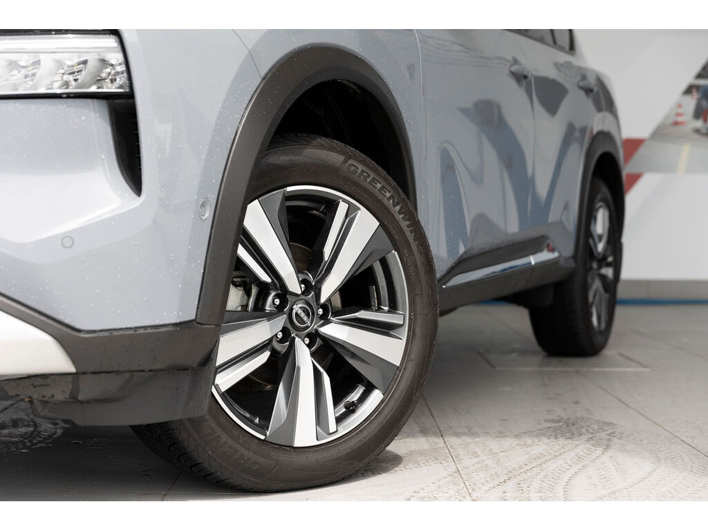 2022 Nissan Rogue Platinum, Vancouver, Cash