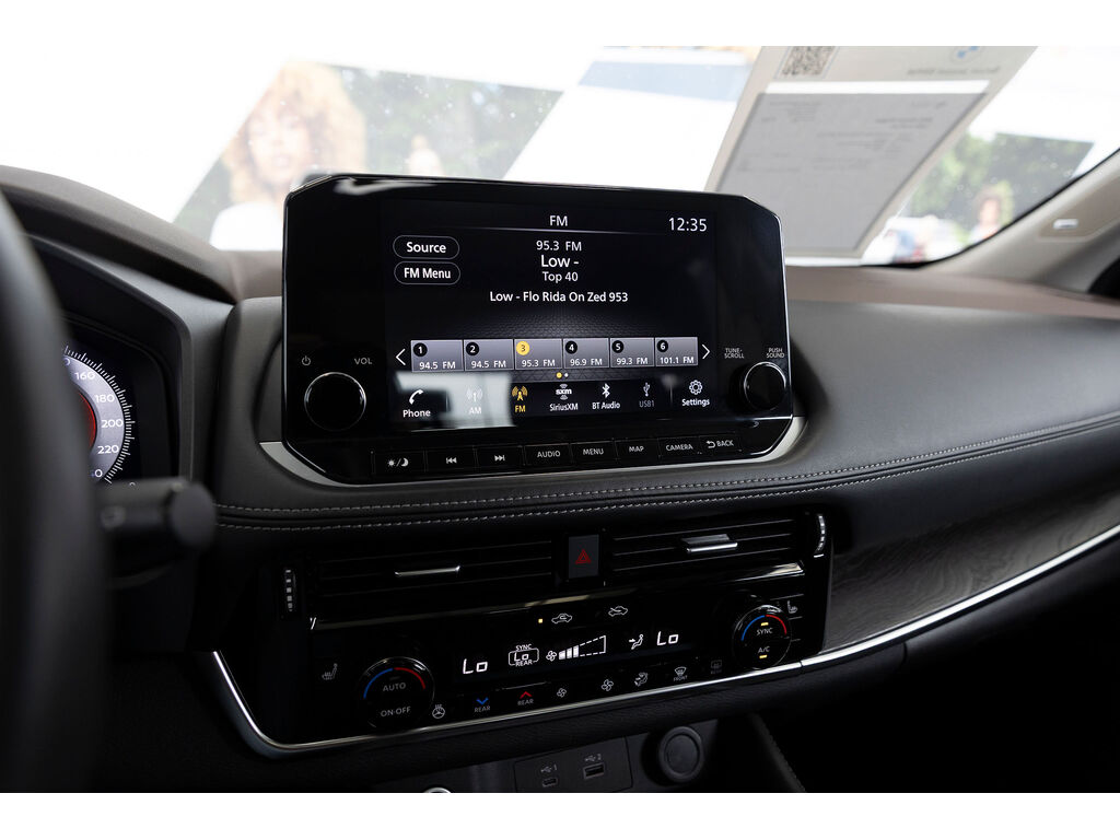2022 Nissan Rogue Platinum, Vancouver, Cash