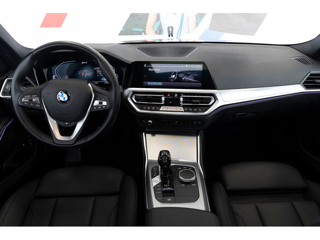 2021 BMW 330e xDrive, Vancouver, Cash