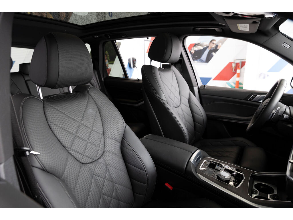 2024 BMW X5 xDrive40i, Vancouver, Cash