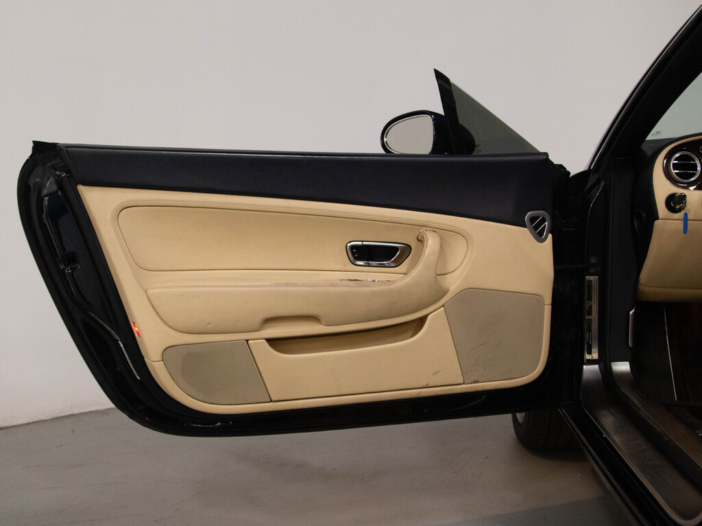 2007 Bentley Continental GTC CONVERTIBLE   SOFT TOP   NAV   19" RIM   WOOD TRIM, Toronto, Cash