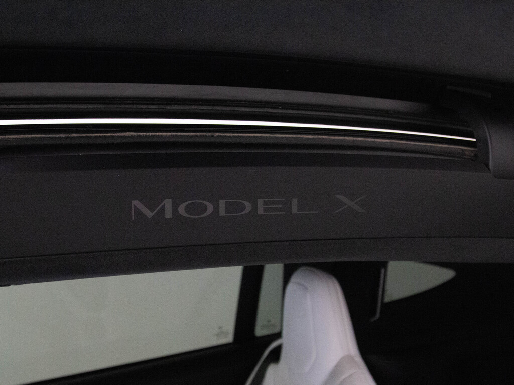 2022 Tesla Model X Plaid, Toronto, Cash
