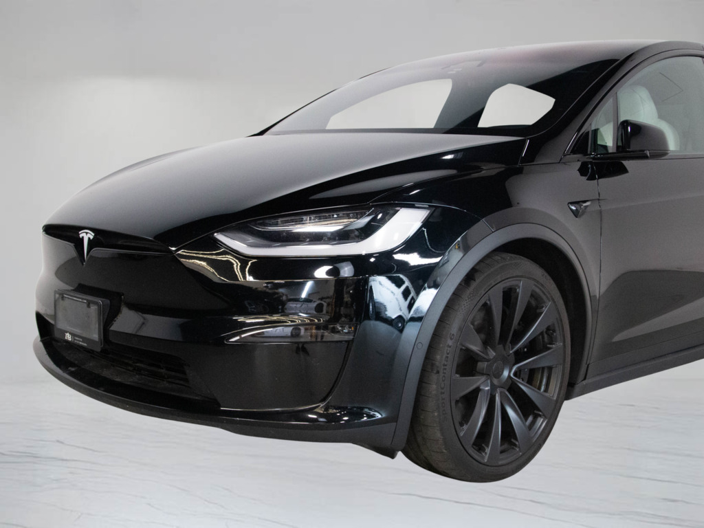 2022 Tesla Model X Plaid, Toronto, Cash