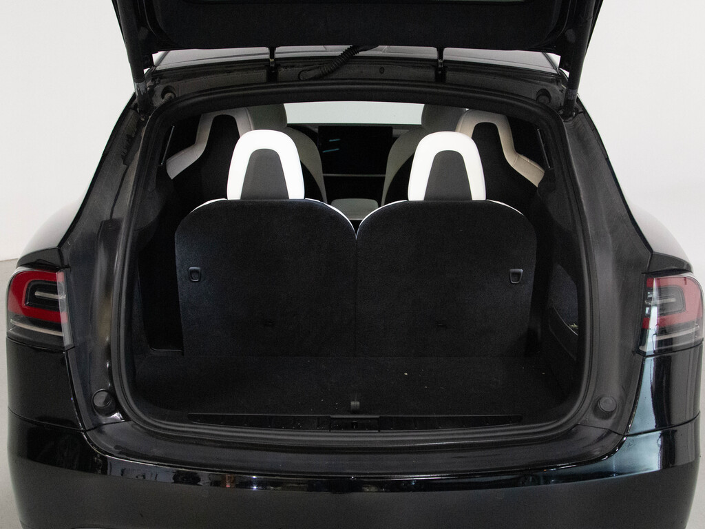 2022 Tesla Model X Plaid, Toronto, Cash