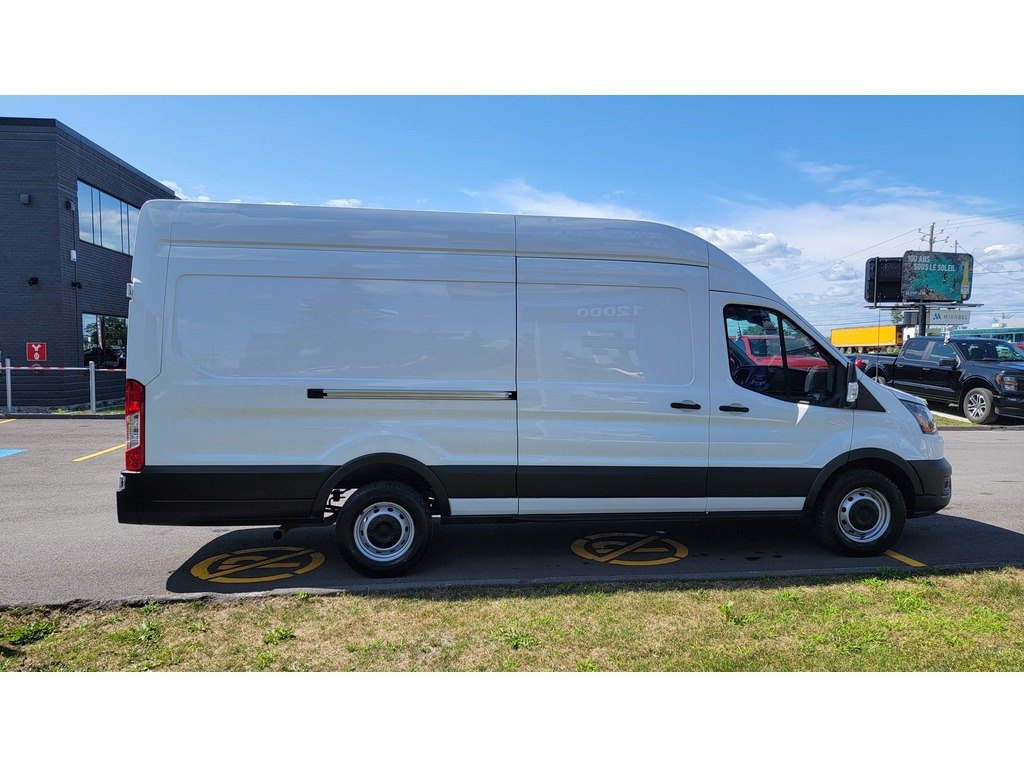 Ford Transit Cargo Van 2023