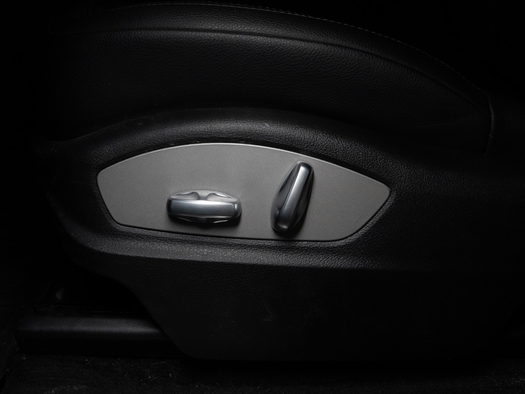 2017 Porsche Macan BOSE PANO NAV, Toronto, Cash