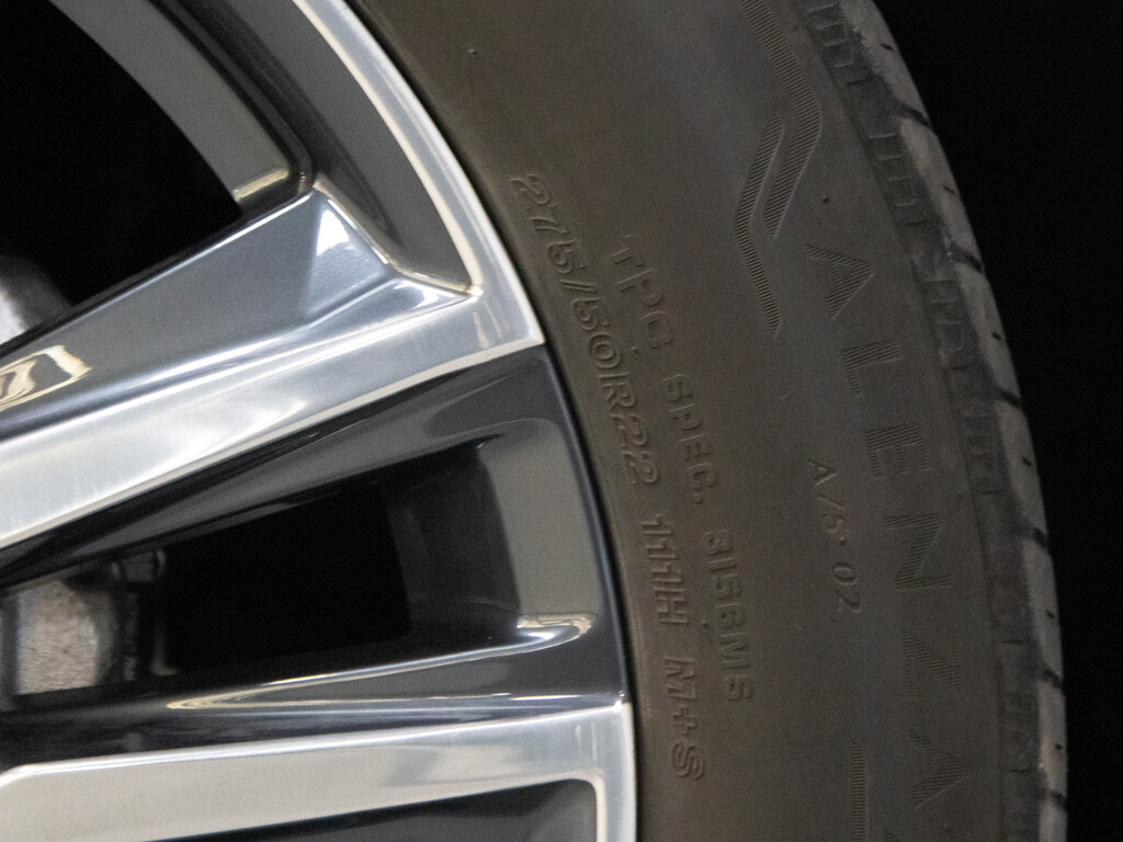 2022 Cadillac Escalade ESV Sport Platinum, Toronto, Cash