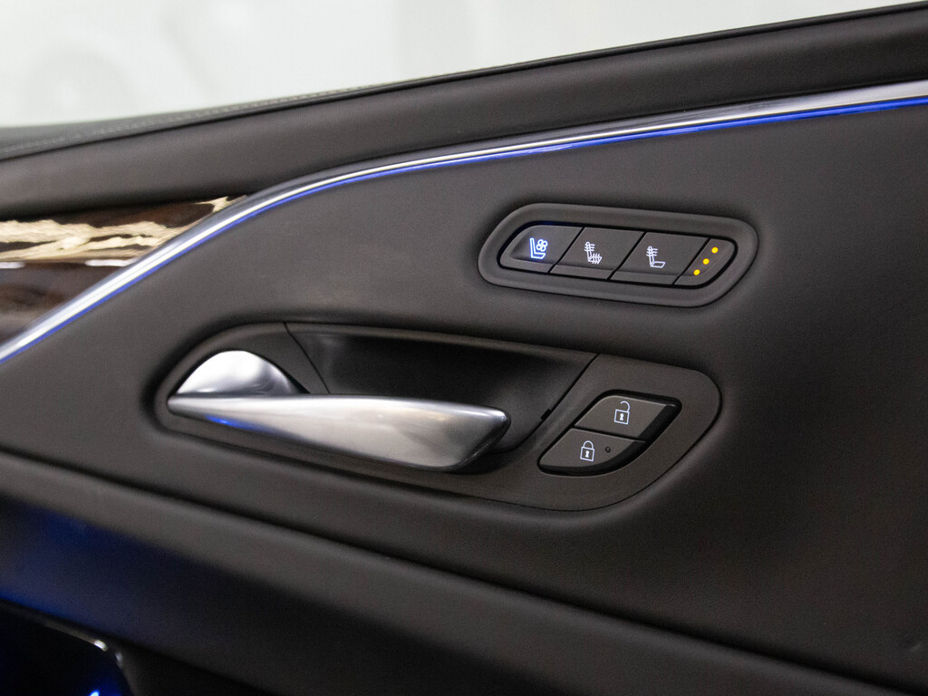 2022 Cadillac Escalade ESV Sport Platinum, Toronto, Cash