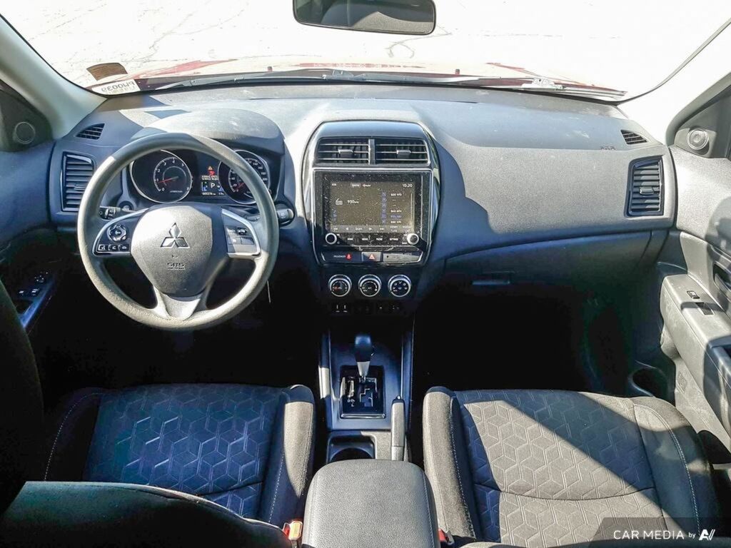 2022 Mitsubishi RVR ES, Vancouver, Cash