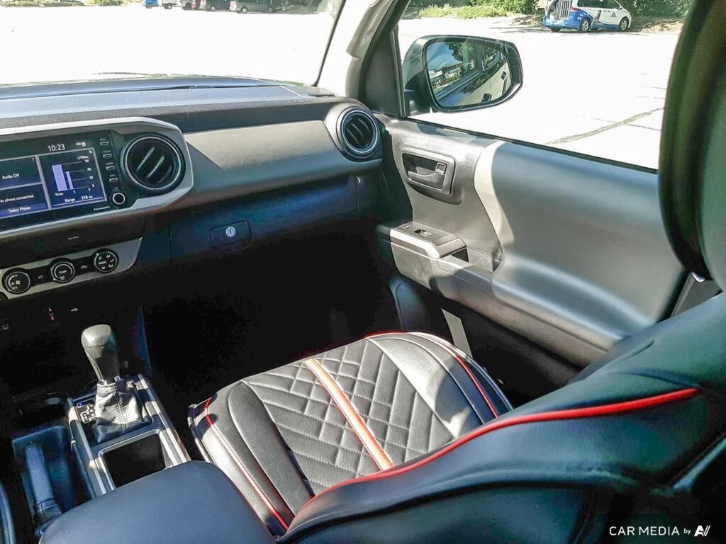2020 Toyota Tacoma , Vancouver, Cash
