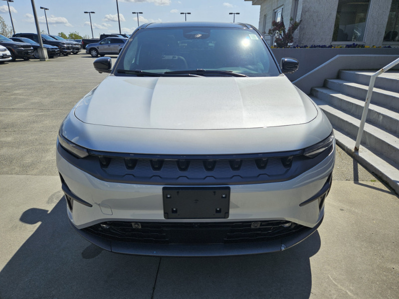 2024 Jeep All-New Wagoneer S BEV