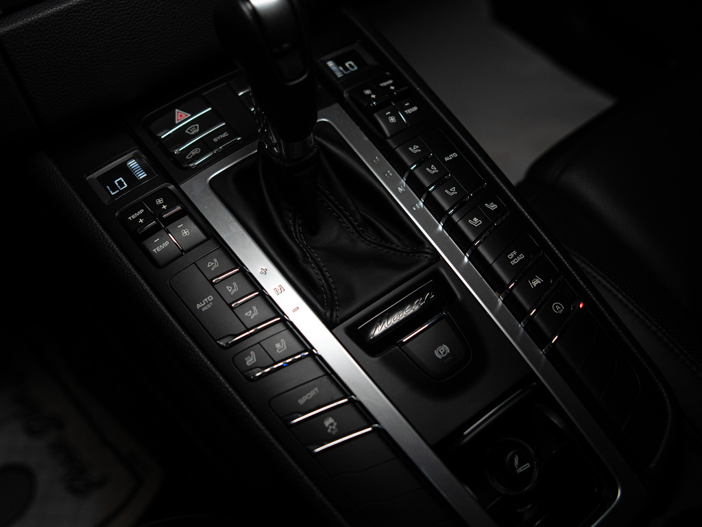 2018 Porsche Macan S, Toronto, Cash