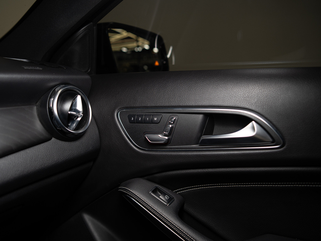 2019 Mercedes-Benz GLA 250 4MATIC, Toronto, Cash