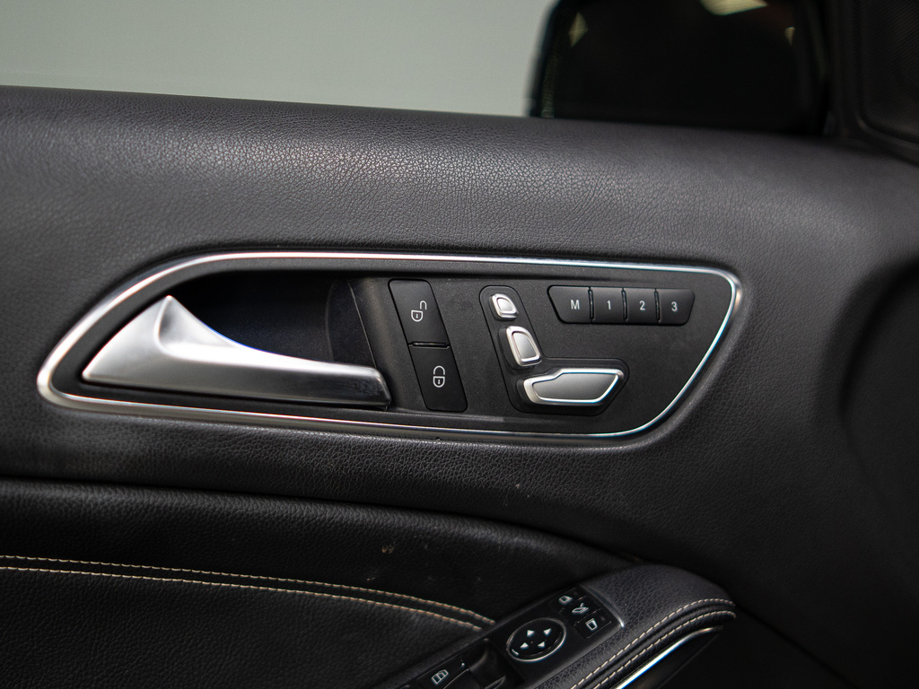 2019 Mercedes-Benz GLA 250 4MATIC, Toronto, Cash