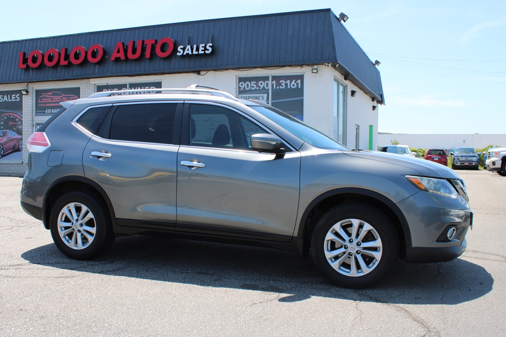 2014 Nissan Rogue SV AWD 7 Pass Panoramic Sunroof 360 Camera Safety 