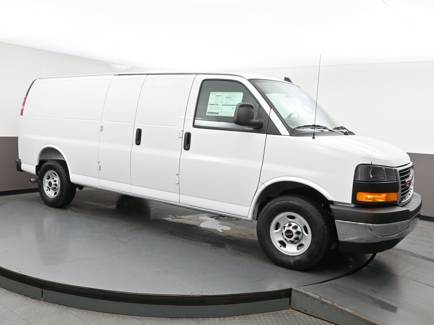 2025 GMC Savana Cargo Van