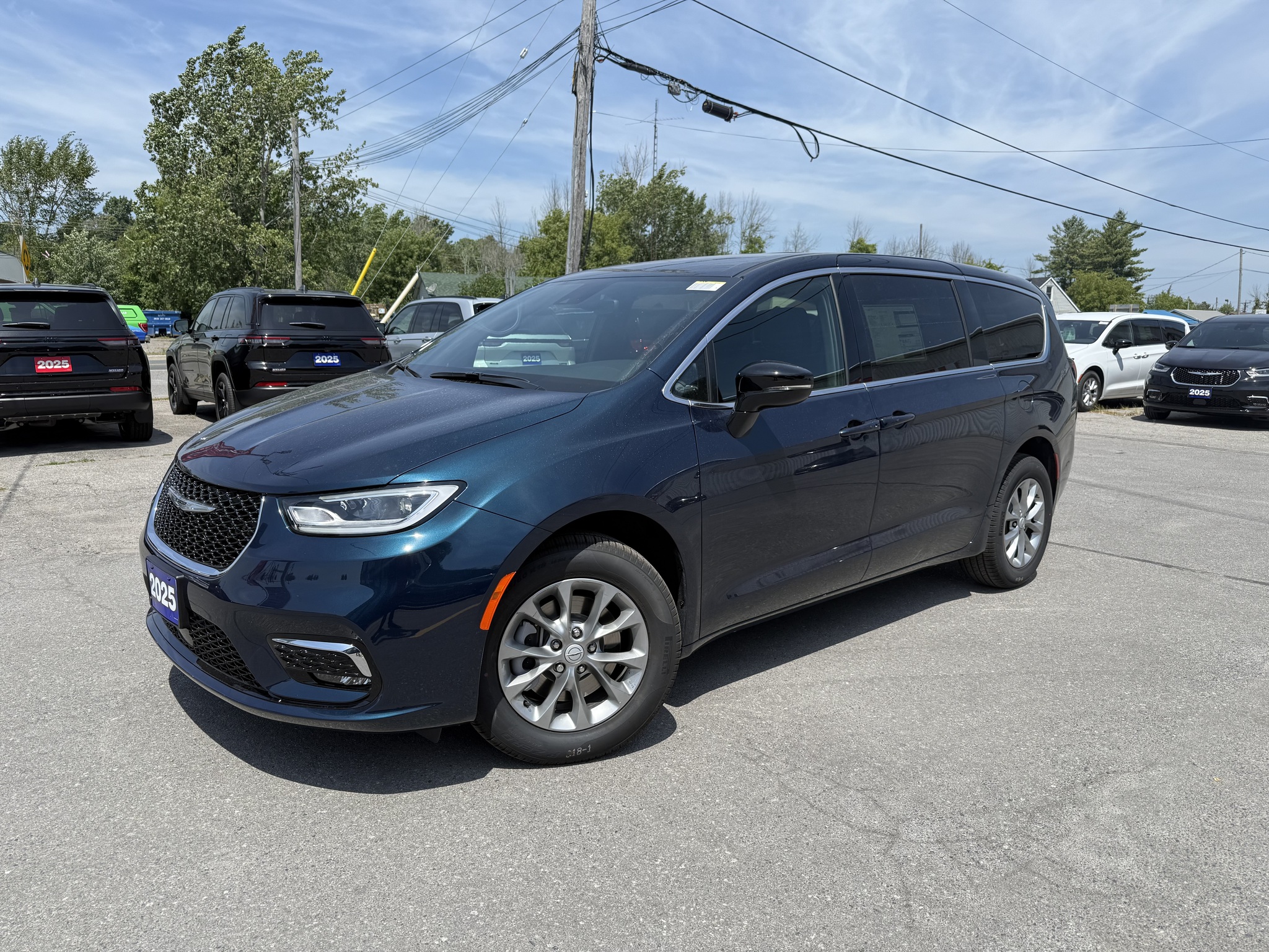 2025 Chrysler Pacifica