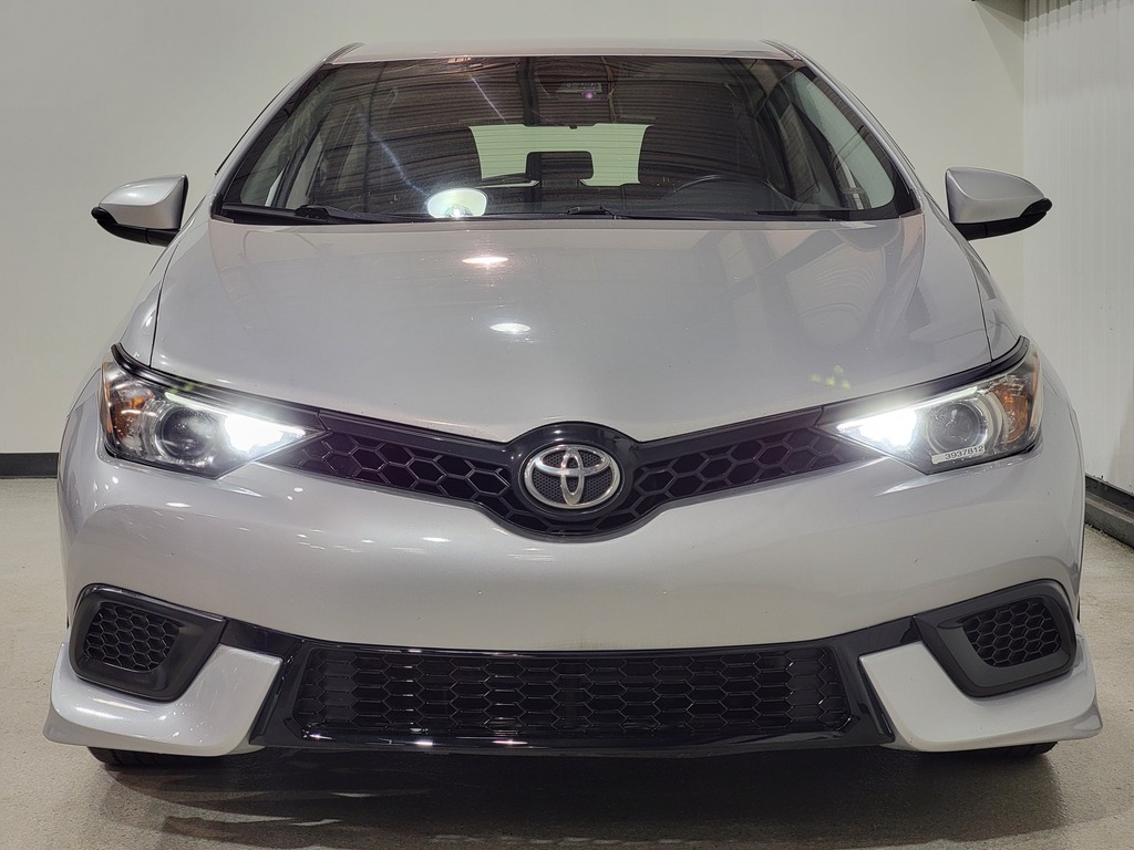 Toyota Corolla iM 2018