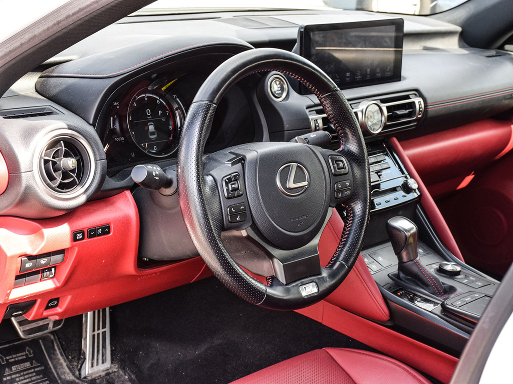 2021 Lexus IS 300 IS 300, Toronto, Cash