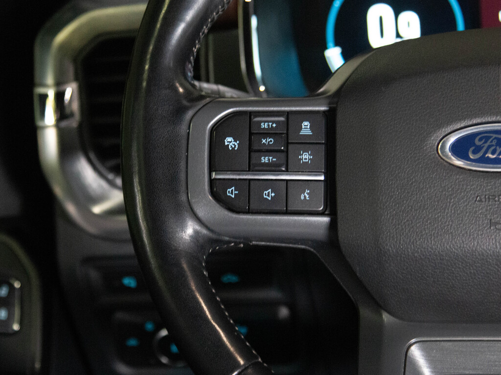2021 Ford F-150 LARIAT, Toronto, Cash