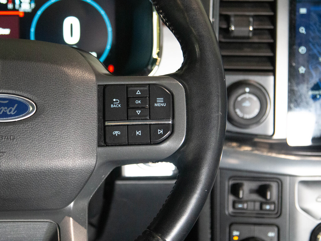 2021 Ford F-150 LARIAT, Toronto, Cash