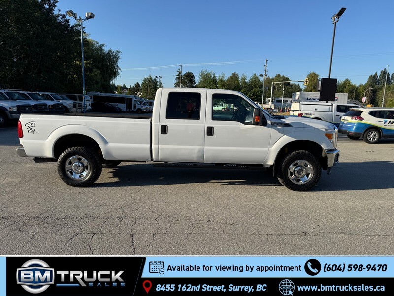 2011 Ford F-350 XLT / Crew Cab / 8 Ft Long Box / 4x4