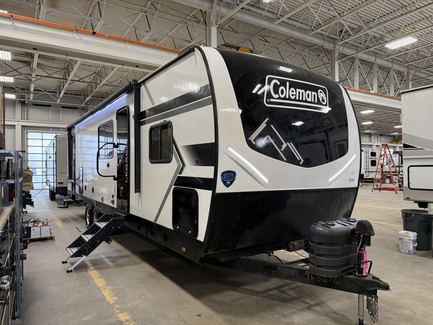 2025 Keystone RV COLEMAN LIGHT 2900 BH