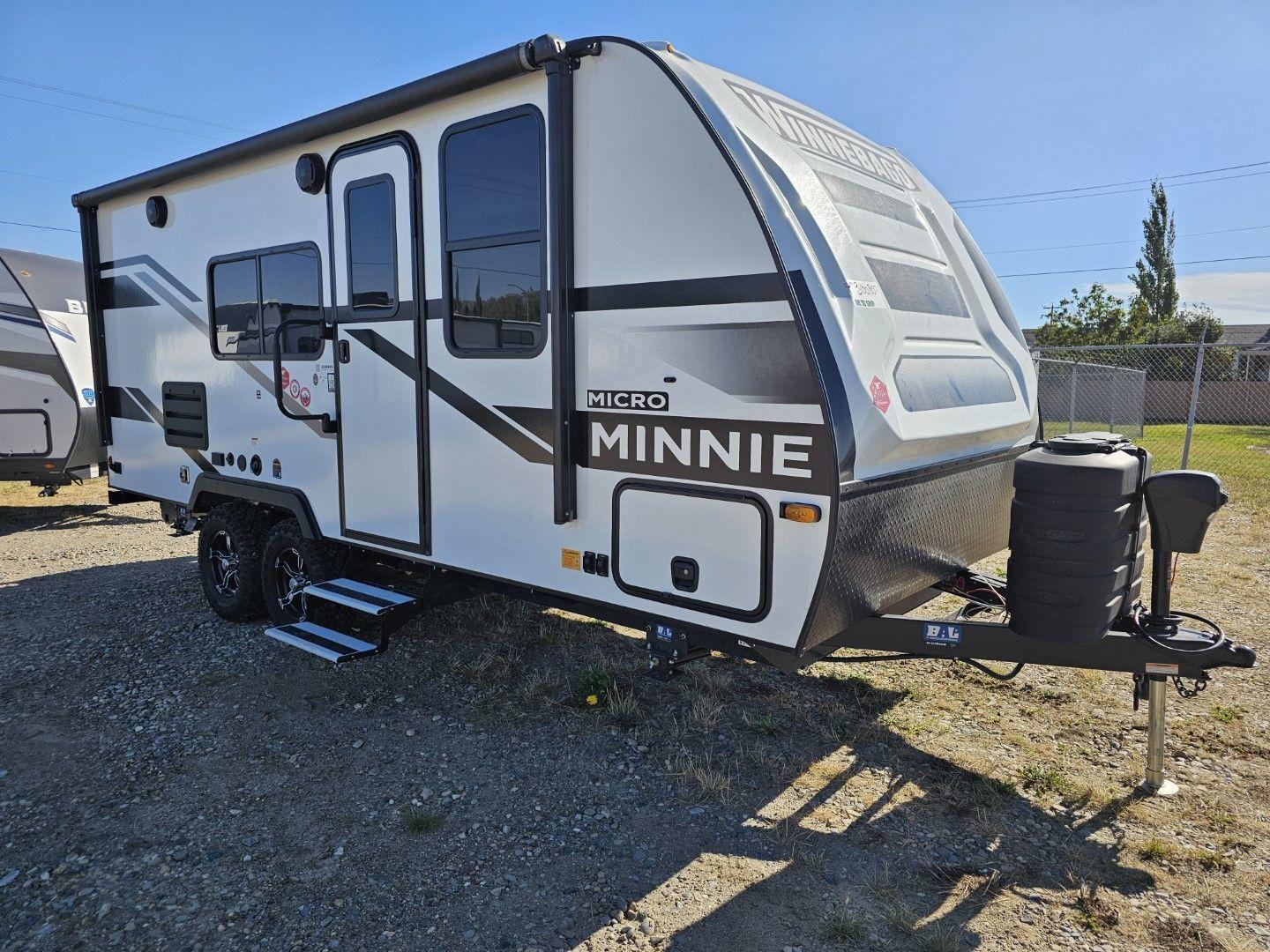 2025 Winnebago Micro Minnie 2108 TB