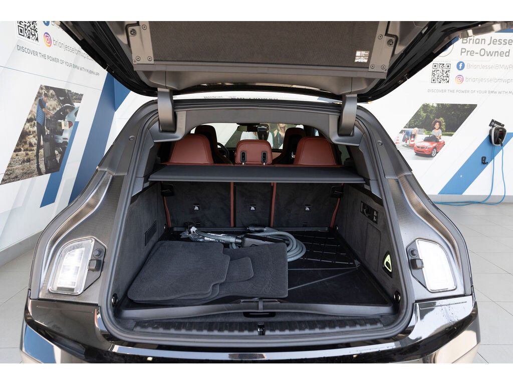 2023 BMW iX xDrive40, Vancouver, Cash
