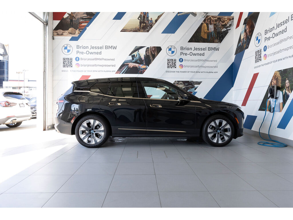 2023 BMW iX xDrive40, Vancouver, Cash