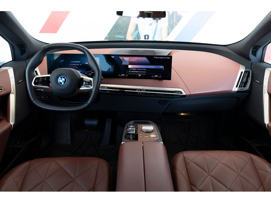 2023 BMW iX xDrive40, Vancouver, Cash