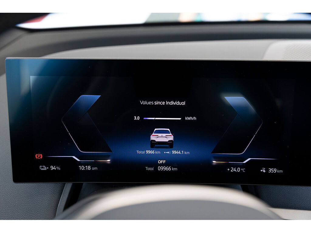2025 BMW iX xDrive40, 温哥华, 全款车