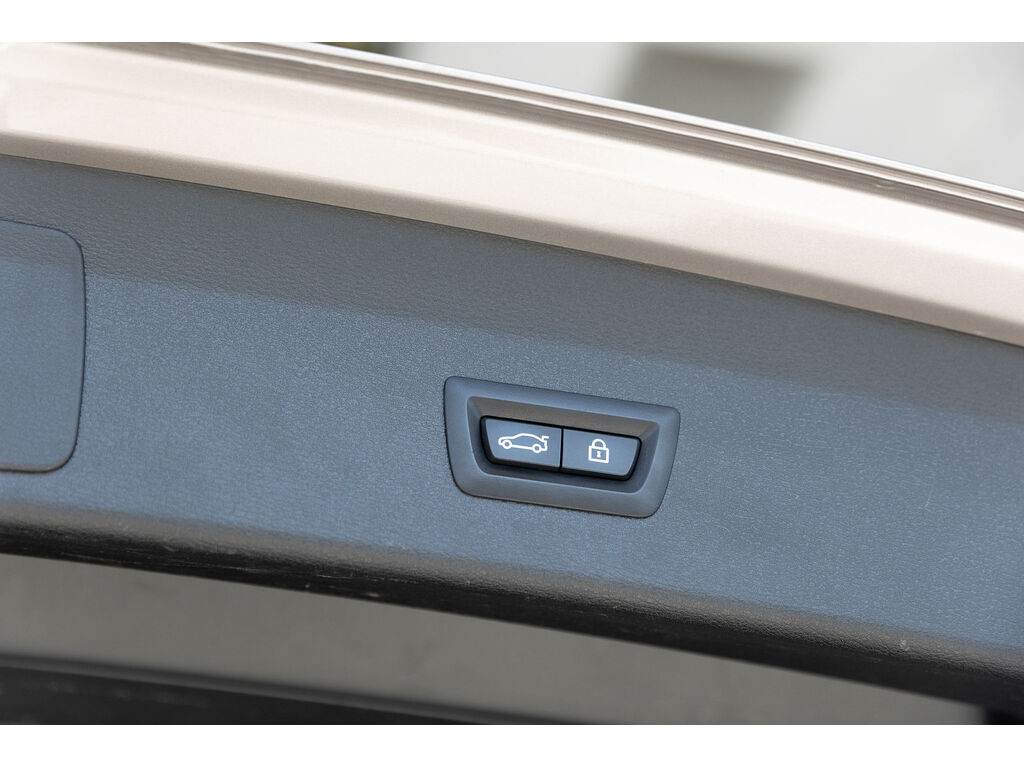 2021 BMW X1 xDrive28i, Vancouver, Cash